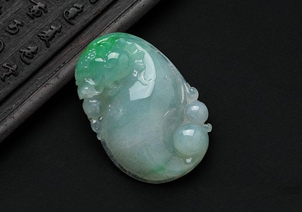 糯種翡翠 糯冰種翡翠