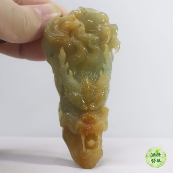 翡翠玉器立體精雕龍牌玉吊墜 中國神工獎作品 龍韻 - Image 4