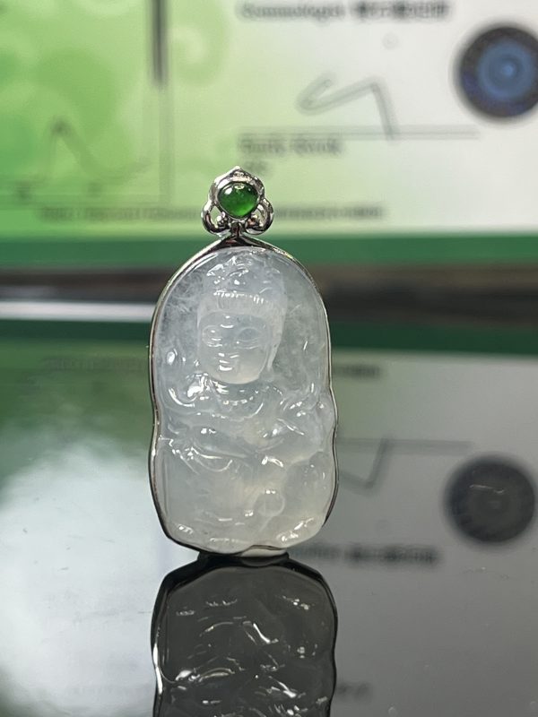 18k翡翠A貨玉器普賢菩薩翡翠吊墜 萌萌佛陀 工藝精美 普賢菩薩 是佛門中的行者 - Image 2