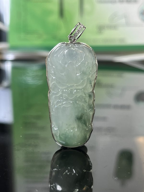 18k翡翠A貨玉器龍牌翡翠吊墜 造型威嚴霸氣 盡顯王者風範 男女都適合佩戴 - Image 3