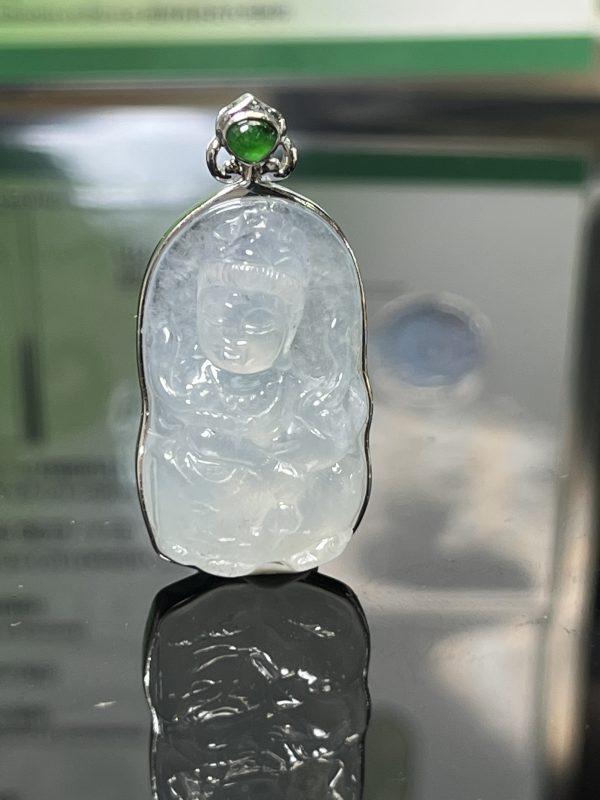 翡翠,玉,普賢菩薩,普賢,菩薩玉,玉器,翡翠A貨,玉吊墜,香港翡翠,翡翠介紹,冰種翡翠,糯冰種翡翠,翡翠飾品,翡翠鑑定證,翡翠玉石,翠色,天然翡翠,玉石,翡翠吊墜,