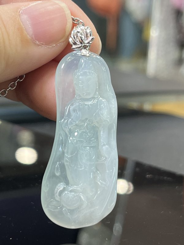 18k翡翠A貨玉器觀音菩薩翡翠吊墜低頭看見觀音那慈悲的微笑 我們片刻間的內心澄明 - Image 5