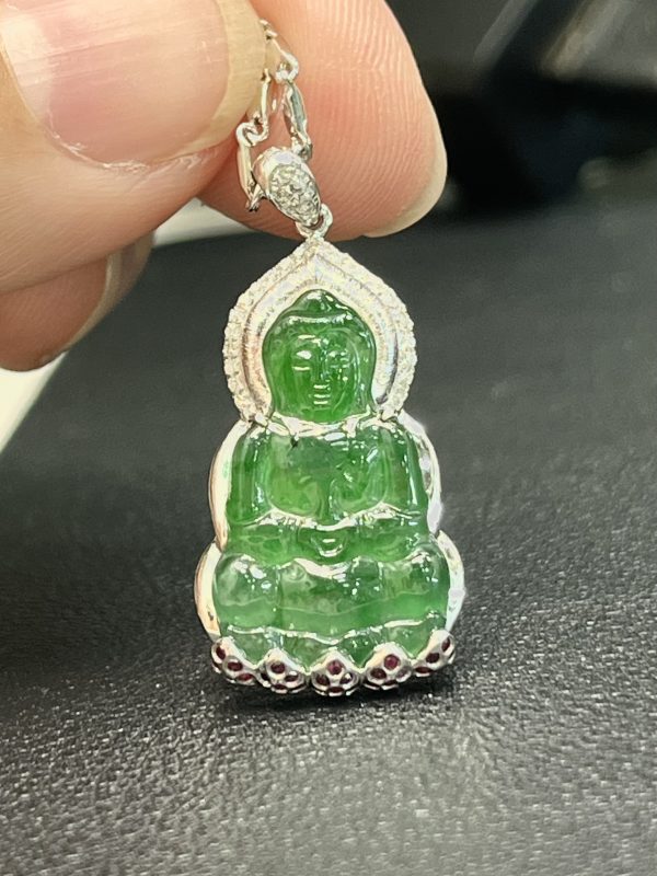 18K翡翠A貨玉器玉觀音翡翠吊墜 小觀音透過設計鑲嵌戴起來靈動靜美 特別耐看
