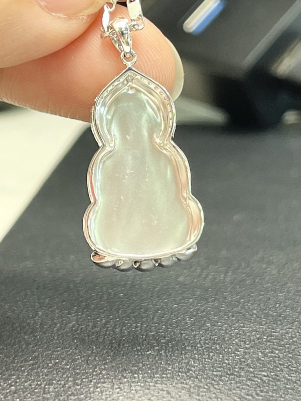 18K翡翠A貨玉器玉觀音翡翠吊墜 小觀音透過設計鑲嵌戴起來靈動靜美 特別耐看 - Image 8
