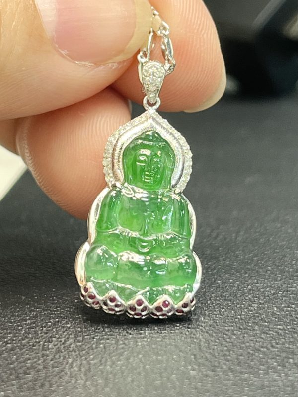 18K翡翠A貨玉器玉觀音翡翠吊墜 小觀音透過設計鑲嵌戴起來靈動靜美 特別耐看 - Image 4