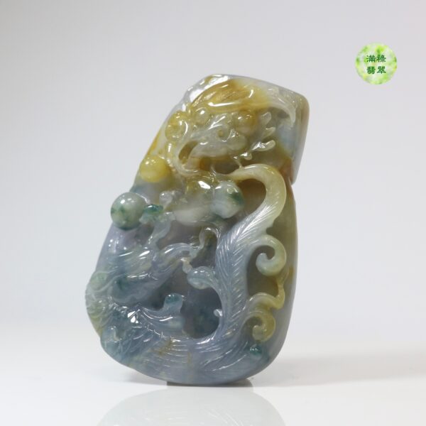 翡翠A貨玉器三彩龍牌翡翠吊墜 三種顏色使其更加明艷靚麗 龍鳳配 美好和諧 寓意福祿吉慶 - Image 3