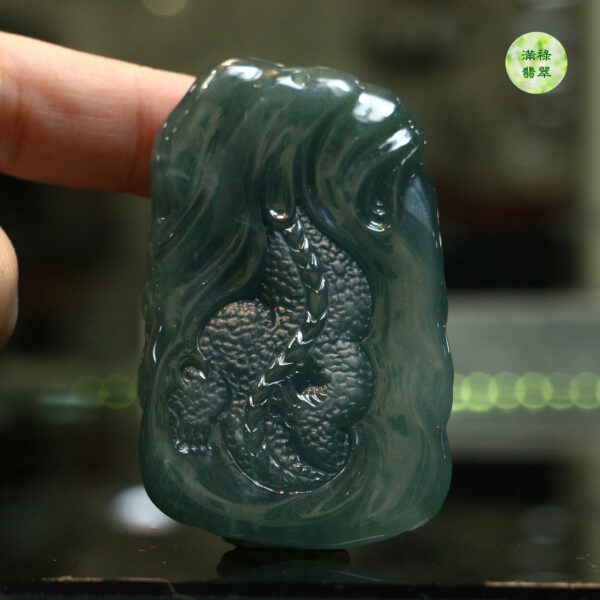 翡翠A貨玉器龍牌-青天作品獲十四屆中國神工獎優秀獎 龍頭 雕琢感十足 神龍神情威武 兇猛霸氣 - Image 7