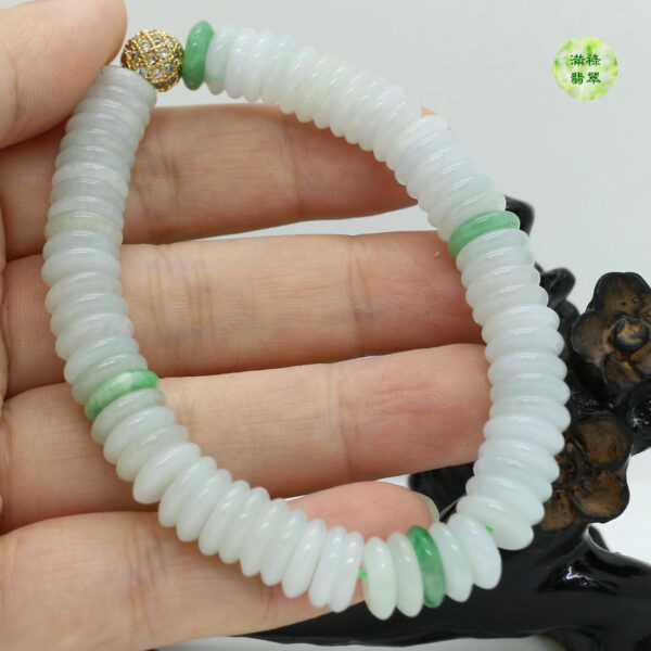 翡翠A貨玉器平安扣手串手牌 很多平安扣組成的簡單手串 卻又有著不簡單的寓意 - Image 7