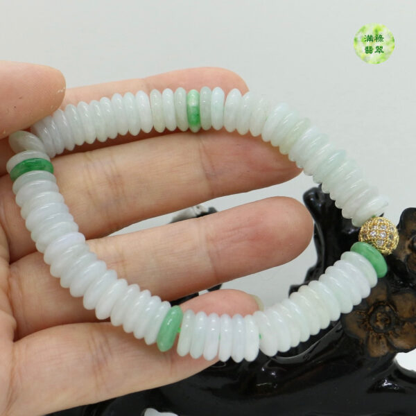 翡翠A貨玉器平安扣手串手牌 很多平安扣組成的簡單手串 卻又有著不簡單的寓意 - Image 3