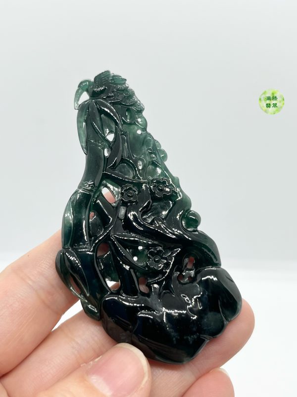 翡翠A貨玉器墨翠松樹翡翠吊墜  墨翠上身非常有韻味的一款牌子 - Image 8