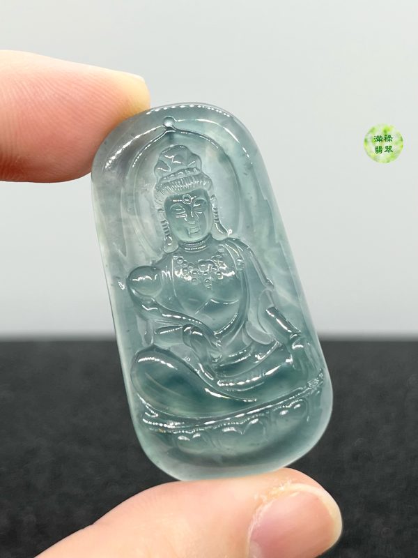 翡翠A貨玉器玉藍水玉觀音菩薩翡翠吊墜 翡翠的顏色是個無盡的謎 質料種老起膠 質地純淨 - Image 8