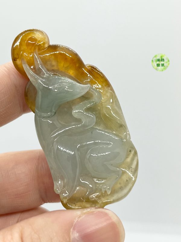翡翠A貨玉器九尾狐翡翠吊墜 黃翡的部分設計成九條尾巴 寓意能夠吸引異性的好感 - Image 3