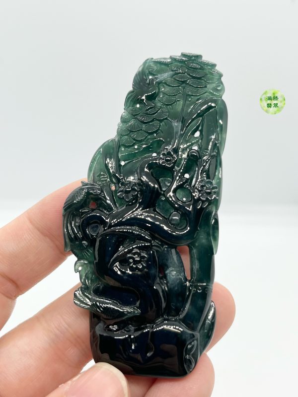 翡翠A貨玉器墨翠松樹翡翠吊墜  底質潤澤 松樹高山屹立 寓意堅韌不拔 自強不息 - Image 5