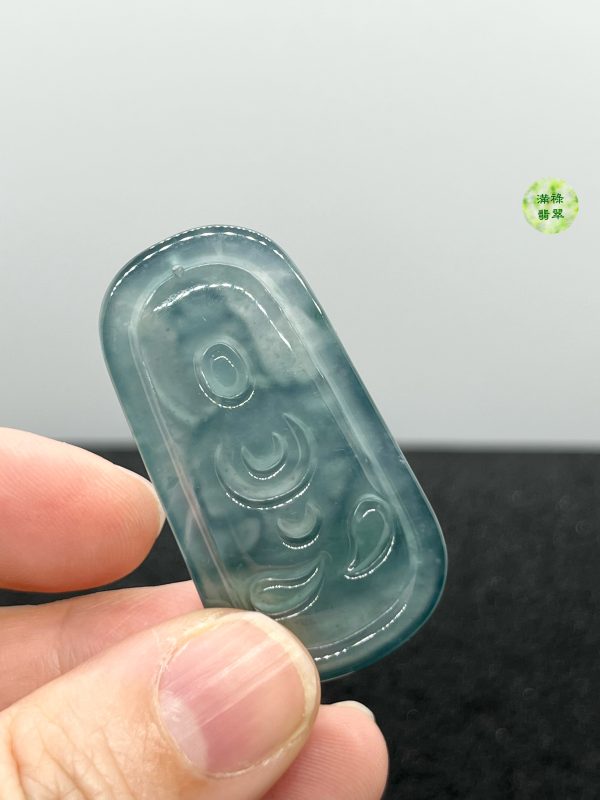 翡翠A貨玉器玉藍水玉觀音菩薩翡翠吊墜 翡翠的顏色是個無盡的謎 質料種老起膠 質地純淨 - Image 6