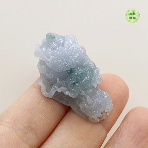 翡翠A貨玉器紫羅蘭龍牌翡翠吊墜舉手投足間盡顯高貴與典雅之氣 - Image 5