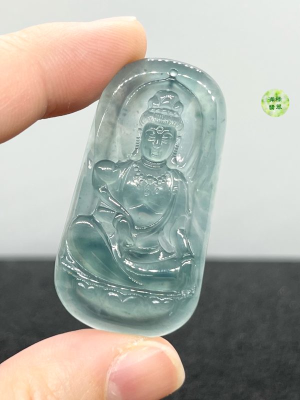 翡翠A貨玉器玉藍水玉觀音菩薩翡翠吊墜 翡翠的顏色是個無盡的謎 質料種老起膠 質地純淨 - Image 9