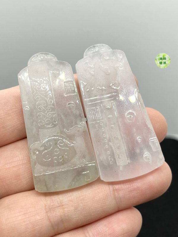 翡翠A貨玉器玉靈獸翡翠吊墜一對 青龍 白虎 朱雀 玄武是四位神話靈獸 是古人崇拜的圖騰 - Image 2