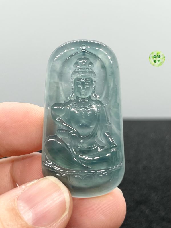 翡翠A貨玉器玉藍水玉觀音菩薩翡翠吊墜 翡翠的顏色是個無盡的謎 質料種老起膠 質地純淨 - Image 4
