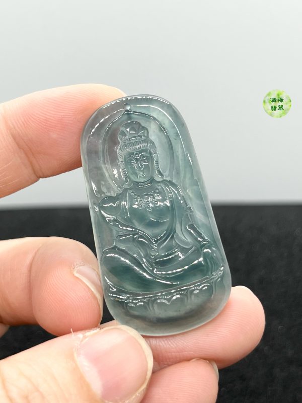 翡翠A貨玉器玉藍水玉觀音菩薩翡翠吊墜 翡翠的顏色是個無盡的謎 質料種老起膠 質地純淨 - Image 2