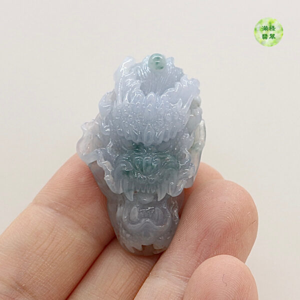 翡翠A貨玉器紫羅蘭龍牌翡翠吊墜舉手投足間盡顯高貴與典雅之氣 - Image 3