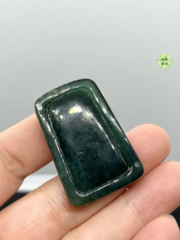翡翠A貨玉器藍水山水牌翡翠吊墜 打燈清透藍綠色 山清水秀 精美富有意境 - Image 6