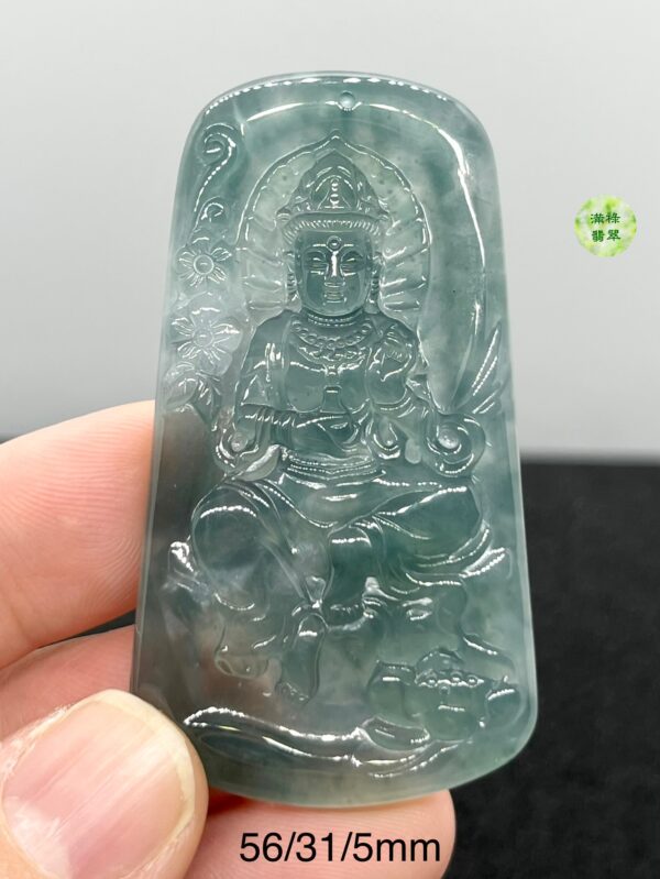 翡翠A貨玉器玉藍水玉觀音菩薩翡翠吊墜 底水融合 當時看到她的時候眼睛被深深吸進去