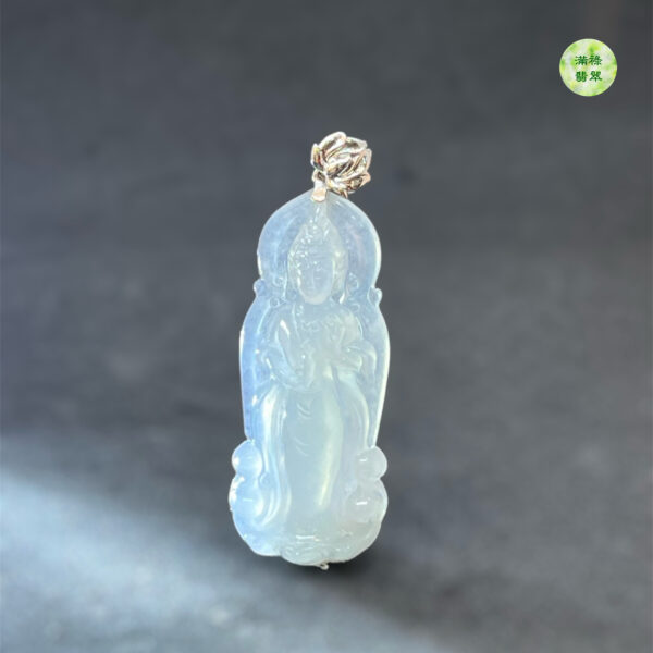 18k翡翠A貨玉器觀音菩薩翡翠吊墜滿臉清雅澄明 面容慈靄  微塵不生 亦是傾國傾城 - Image 3