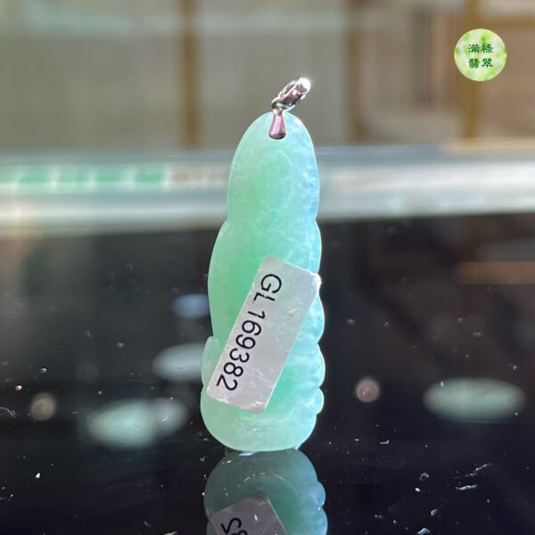 18k翡翠A貨玉器玉觀音菩薩翡翠吊墜觀音菩薩可謂家喻戶曉 民間有種說法 叫做“家家彌陀佛，戶戶觀世音” - Image 6
