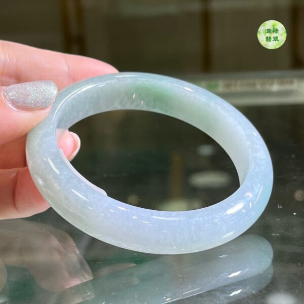 翡翠玉器A貨玉翡翠手鐲56.37mm/1.5寸 如潺潺溪流圈於手 如涼涼微風裹著絲絲流雲纏於腕 - Image 7