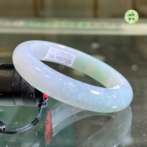 翡翠玉器A貨玉翡翠手鐲55.47mm/1.48寸 東方文化的產物 能更好地襯托出東方女性的優雅柔美 - Image 5