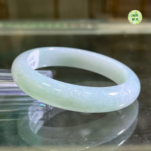 翡翠玉器A貨玉翡翠手鐲55.47mm/1.48寸 女性總是翡翠手鐲情有獨鍾 兩者朝夕相伴 宛如密友 - Image 3
