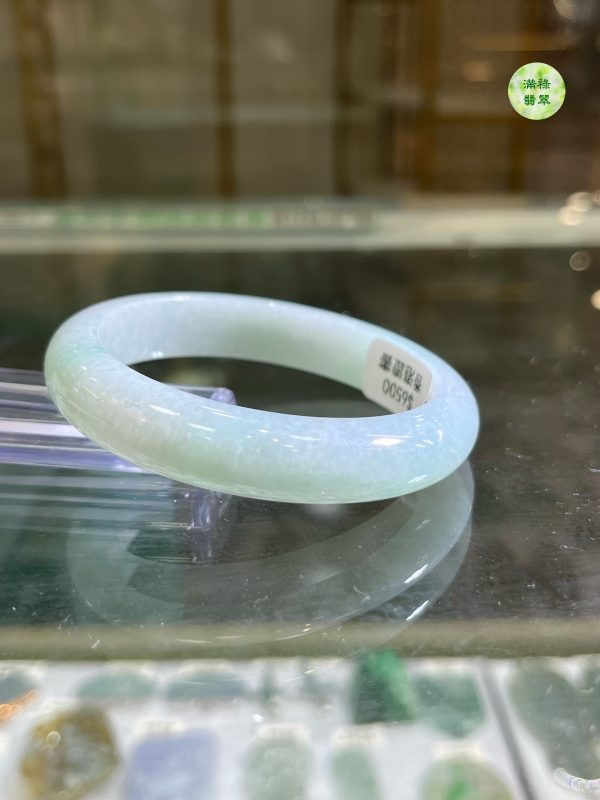 翡翠玉器A貨玉翡翠手鐲55.47mm/1.48寸 女性總是翡翠手鐲情有獨鍾 兩者朝夕相伴 宛如密友 - Image 7