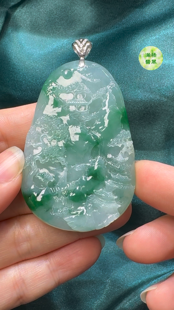 翡翠A貨玉器翡翠山水牌 62-41-6.6mm - Image 3