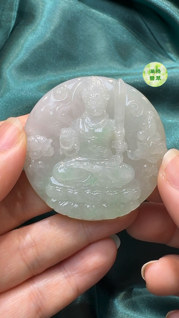 翡翠A貨玉器不動明王翡翠吊墜 約50 x 8.4mm - Image 3