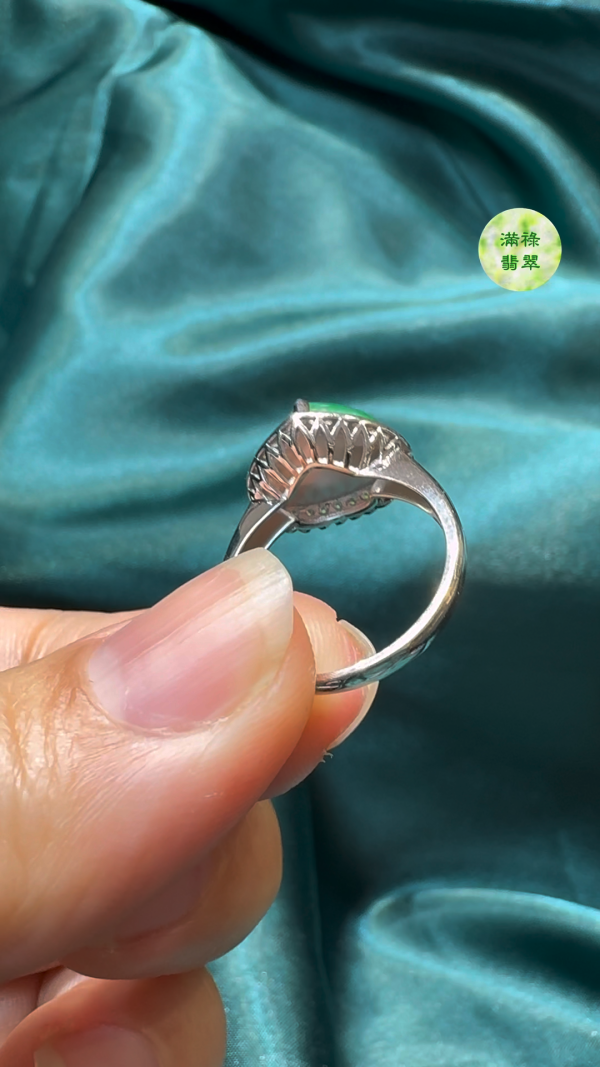 18K翡翠A貨玉器翡翠戒指 主石9.5 x 10.3 x 2.8mm - Image 7