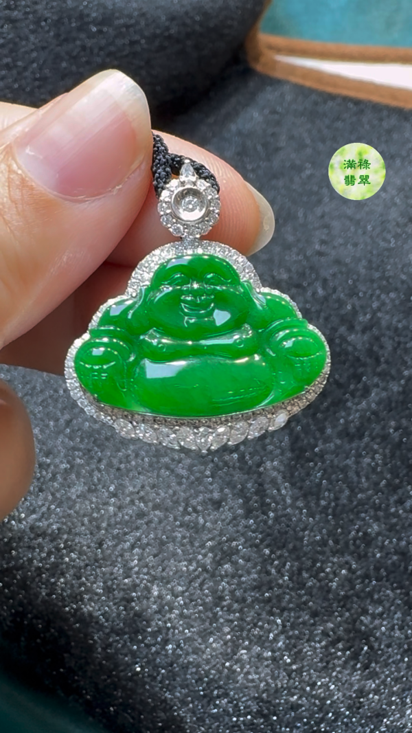 18K翡翠A貨玉器正陽綠翡翠彌勒佛公玉吊墜 約29 x 27 x 8.5 mm/主石24x16mm - Image 7