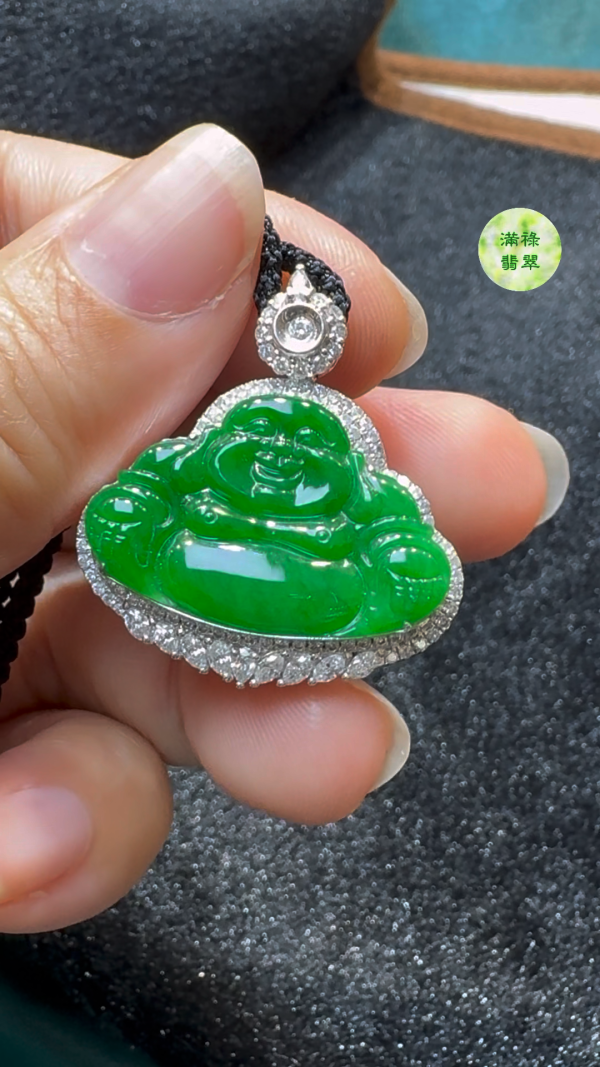 18K翡翠A貨玉器正陽綠翡翠彌勒佛公玉吊墜 約29 x 27 x 8.5 mm/主石24x16mm - Image 6