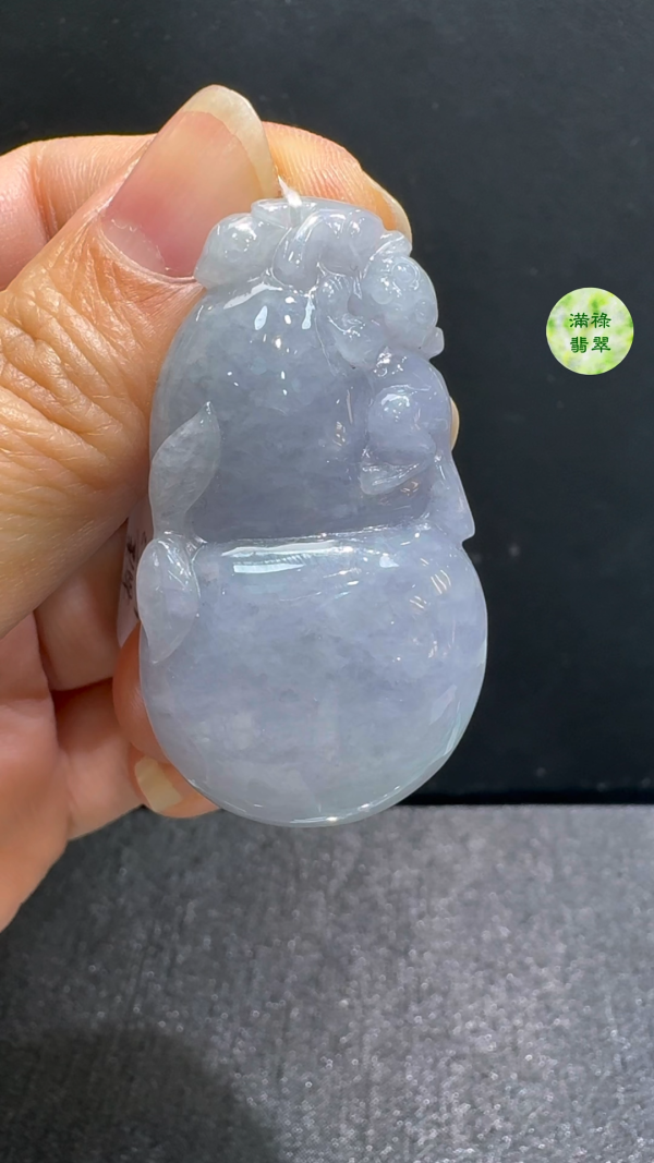 翡翠A貨玉器紫羅蘭葫蘆翡翠吊墜 46 x 26 x 10mm