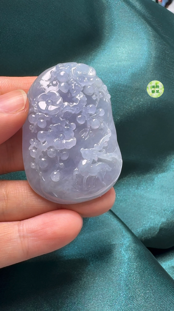 翡翠A貨玉器紫羅蘭梅花鹿 50-35-9mm