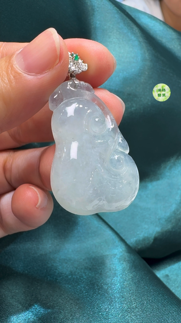 翡翠A貨玉器如意吊墜 37-25-8.3mm - Image 3