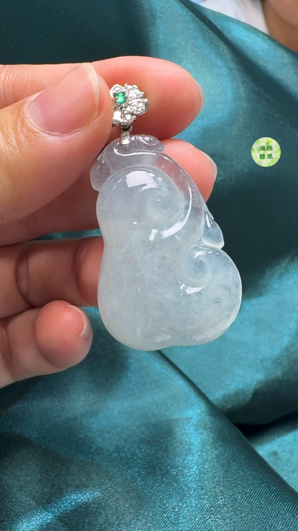 翡翠A貨玉器如意吊墜 37-25-8.3mm - Image 4