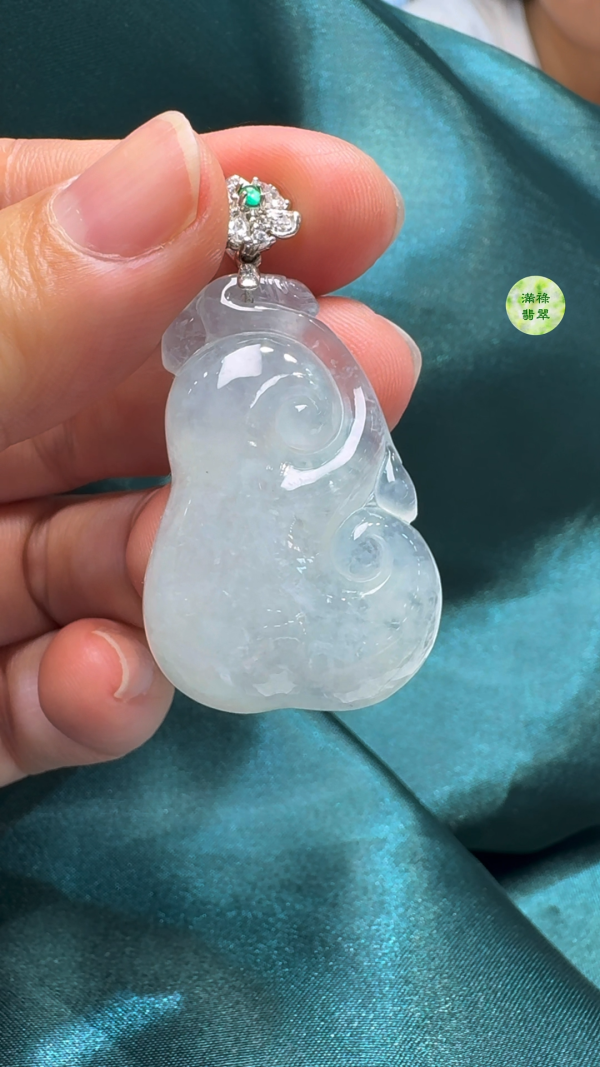 翡翠A貨玉器如意吊墜 37-25-8.3mm - Image 5
