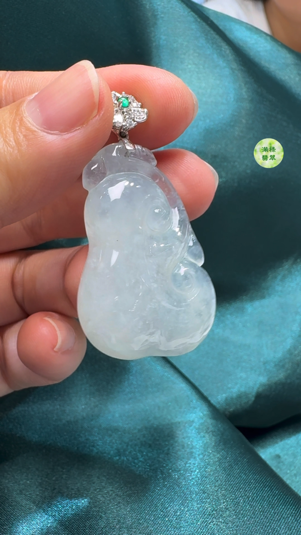 翡翠A貨玉器如意吊墜 37-25-8.3mm - Image 7