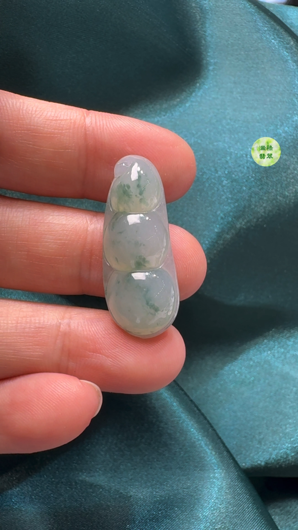 翡翠A貨玉器福豆吊墜 32-13-6mm - Image 2
