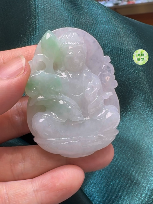 翡翠A貨玉器觀音吊墜 53-41-10mm