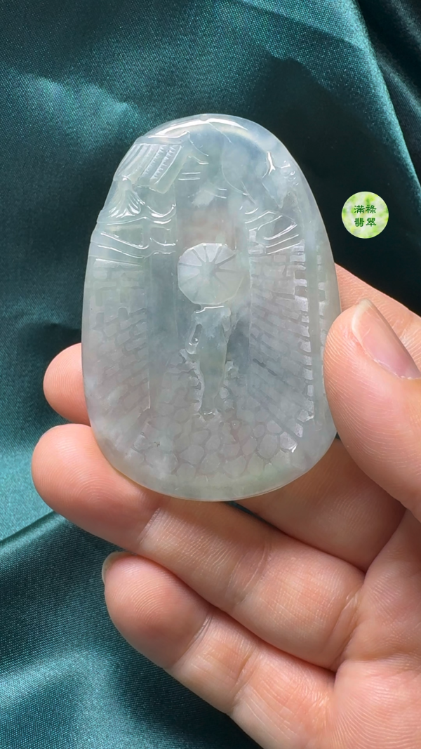 翡翠A貨玉器意境雨巷翡翠吊墜 尺寸62-42-5mm