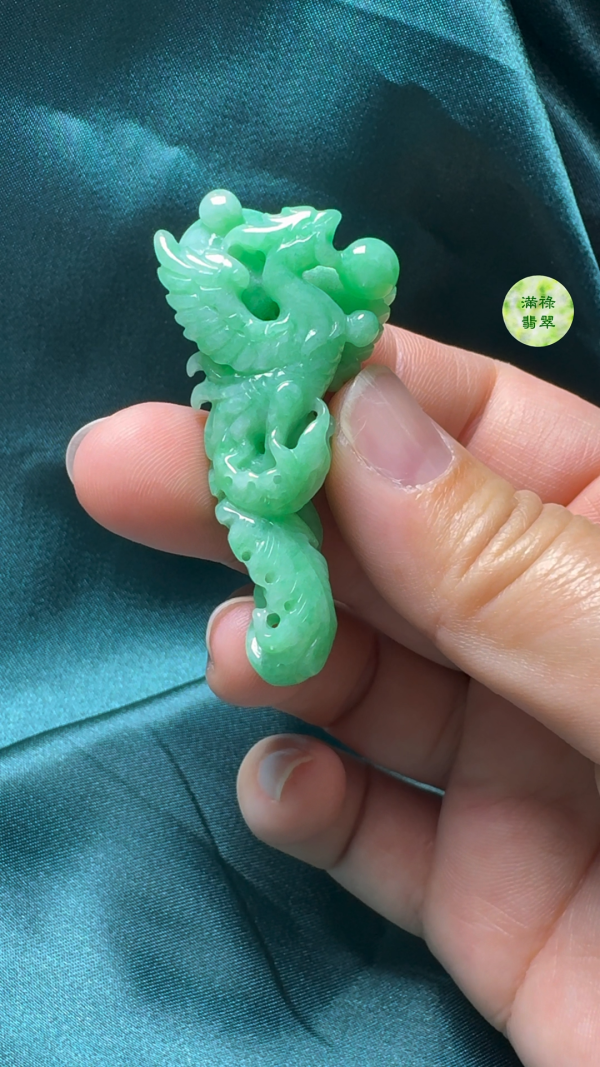 翡翠A貨玉器鳳凰翡翠吊墜 52-23-11mm