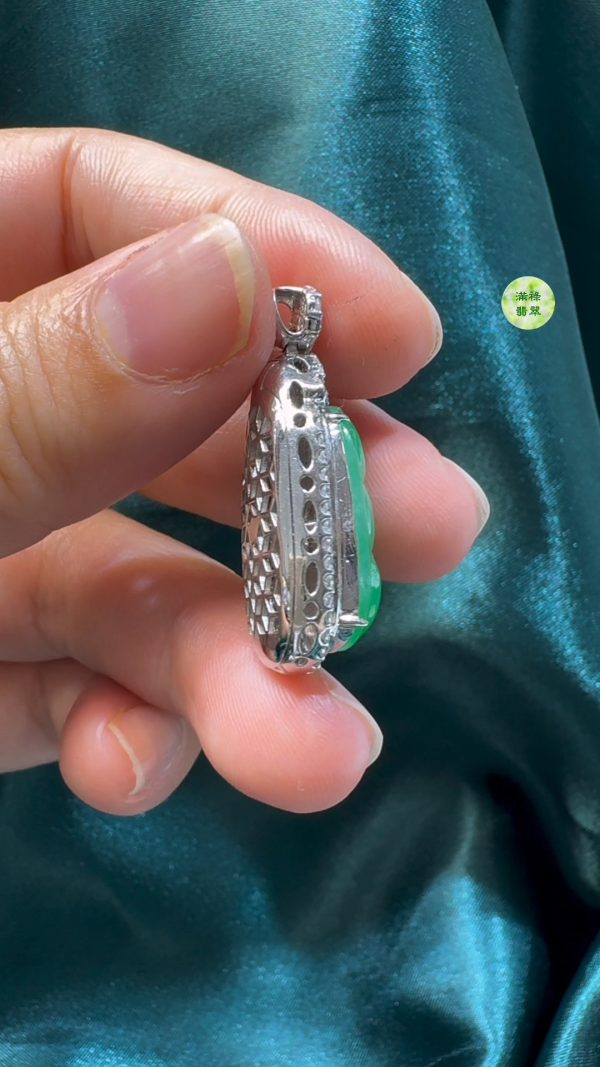 18K翡翠A貨玉器福豆翡翠吊墜  整個32-13-10mm 主石20-9.7mm - Image 10