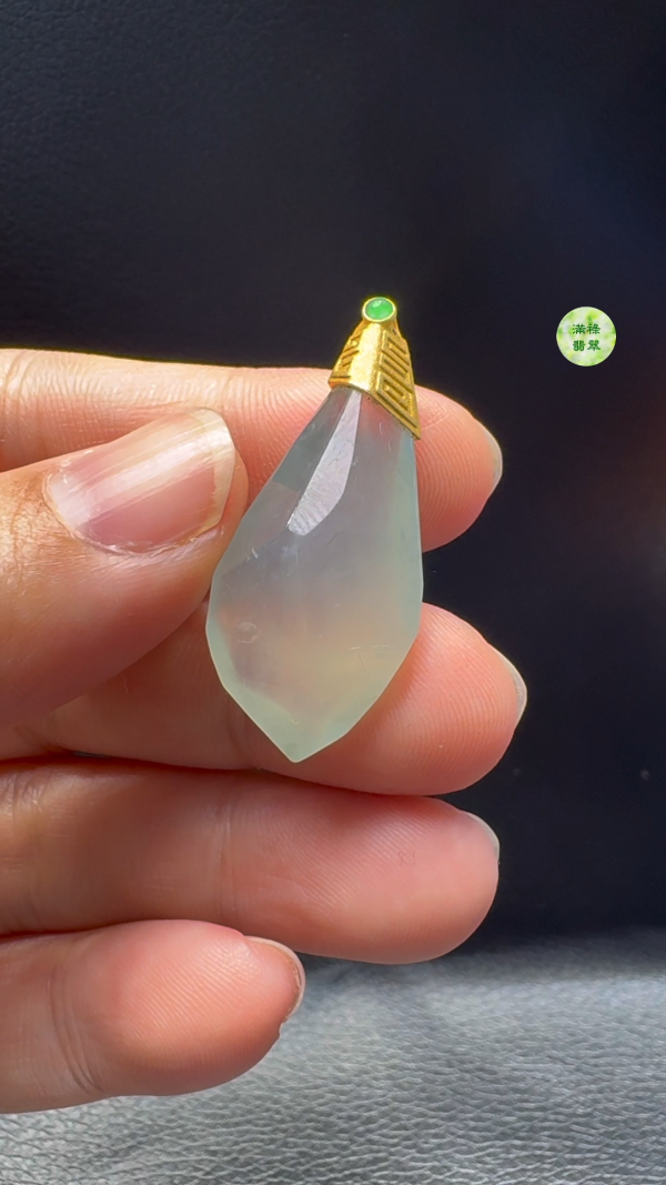 18K翡翠A貨玉器隨形翡翠吊墜  36-16-9.3mm - Image 2