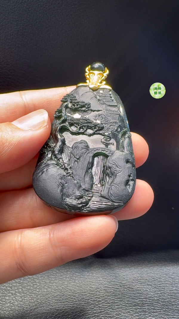 18K翡翠A貨玉器墨翠山水牌翡翠吊墜 整個 70-36-5.6mm 主石 56-36-5.6mm - Image 6
